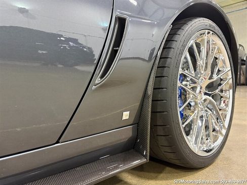 Used 2009 Chevrolet Corvette ZR1 w/ Preferred Equipment Group RWD image 8