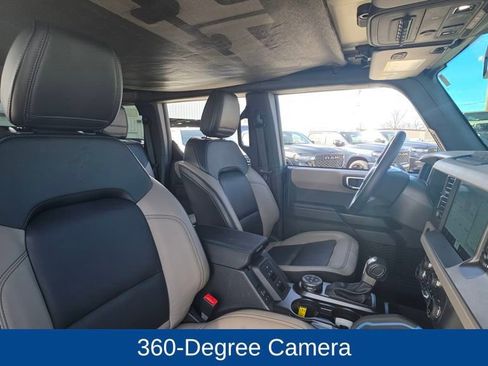 Used 2024 Ford Bronco Wildtrak image 13