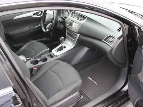 Used 2013 Nissan Sentra SR w/ Driver Pkg FWD image 14