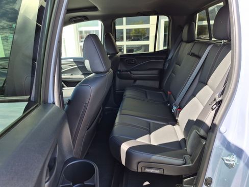 Used 2024 Honda Ridgeline TrailSport image 30