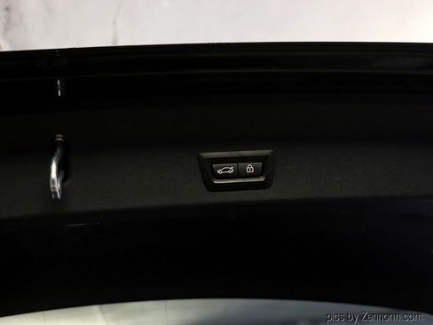 Used 2023 BMW X3 xDrive30i w/ Convenience Package image 29