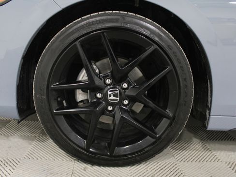 Used 2023 Honda Civic Sport image 32