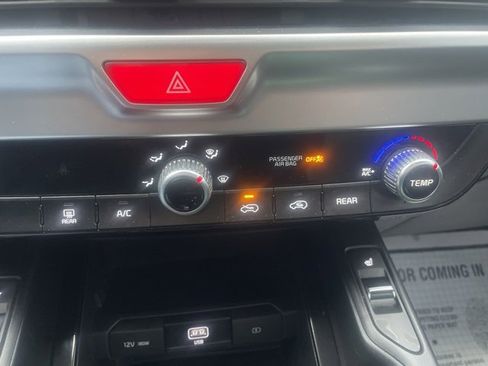 Used 2021 Kia Telluride S image 22