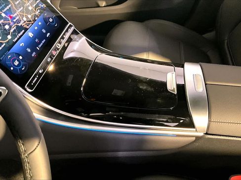 New 2026 Mercedes-Benz GLC 300 4MATIC image 10