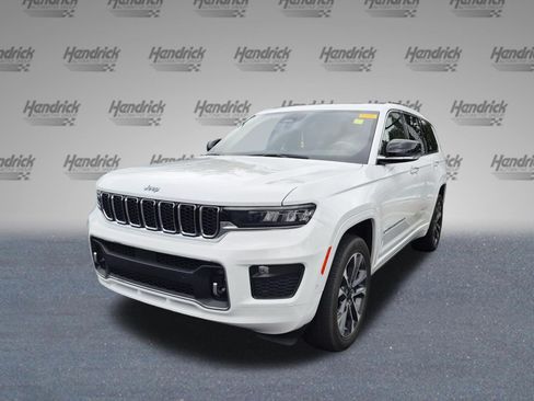 Used 2023 Jeep Grand Cherokee L Overland AWD/4WD image 6