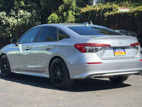 Used 2024 Honda Civic Sport image 6