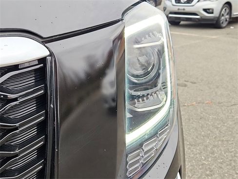 Used 2022 Kia Telluride S image 9