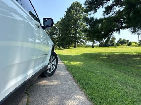 Used 2022 Jeep Grand Cherokee Limited RWD image 18