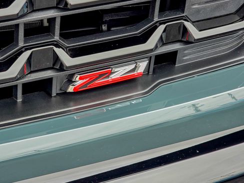 Used 2026 Chevrolet Silverado 1500 LT Trail Boss w/ Convenience Package II image 10