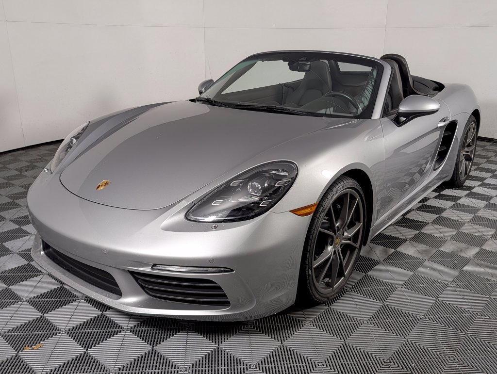 Used 2021 Porsche 718 Boxster RWD image 1