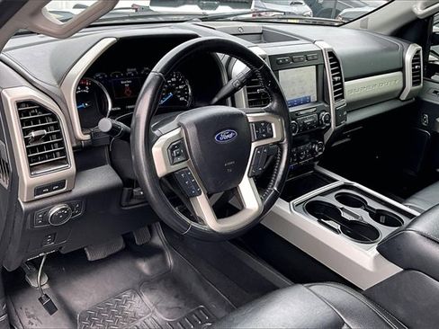 Used 2021 Ford F250 Lariat w/ Chrome Package image 14