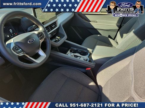 New 2026 Ford Explorer Active image 3