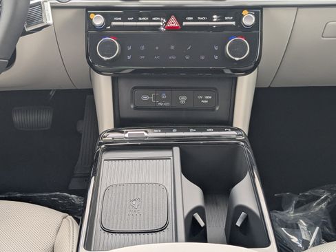 New 2026 Hyundai Tucson Limited w/ Tow & Go Package image 21