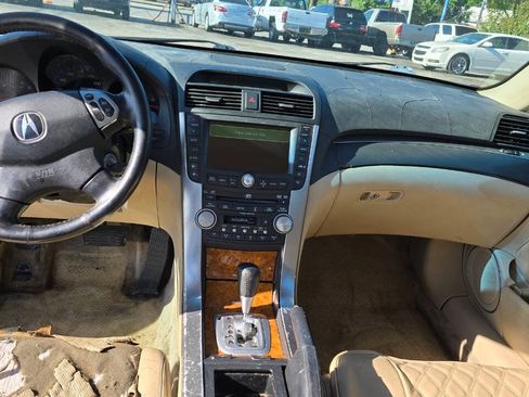 Used 2004 Acura TL FWD image 9