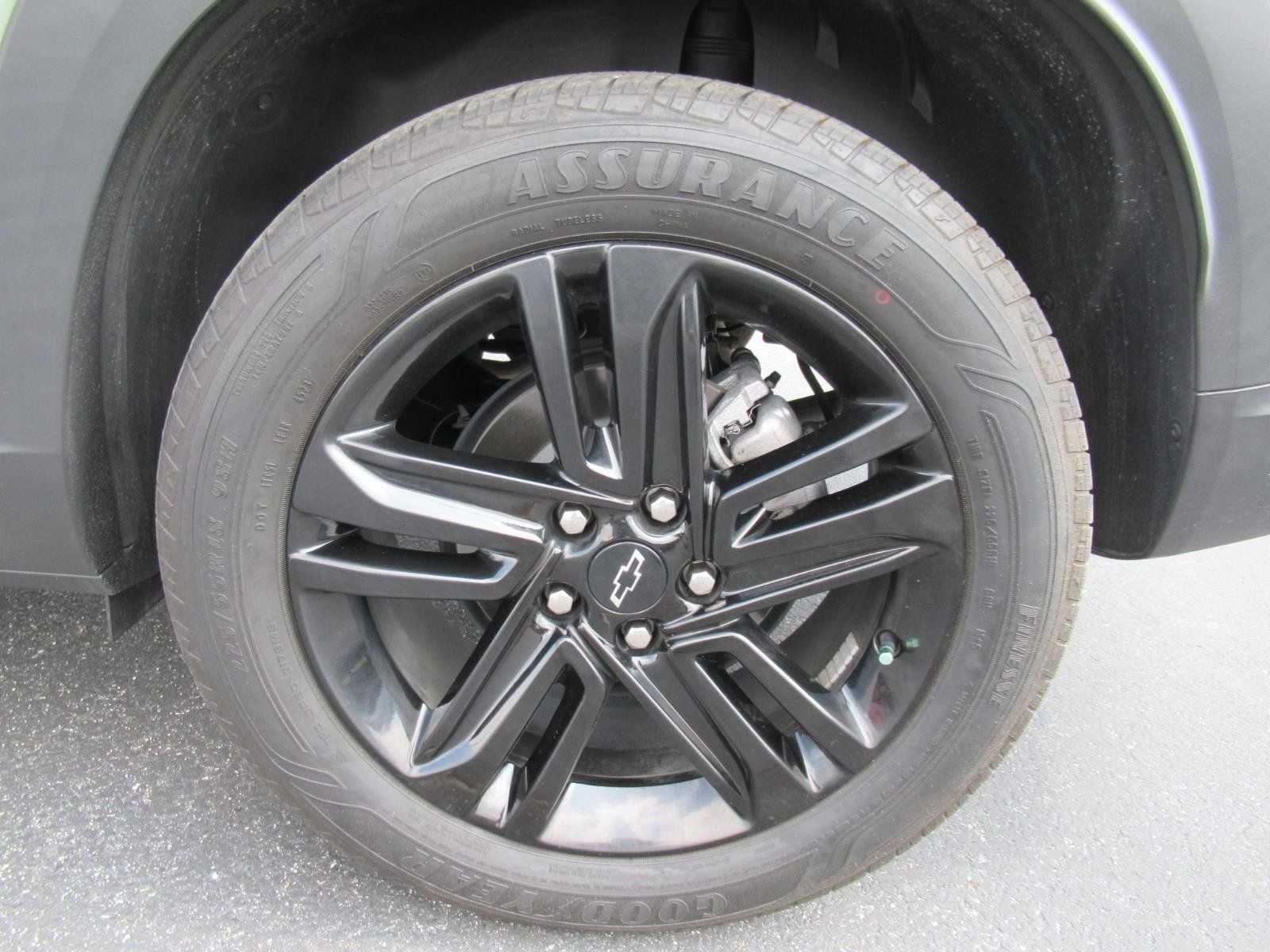 Certified 2024 Chevrolet Trax ACTIV w/ Driver Confidence Package FWD image 8