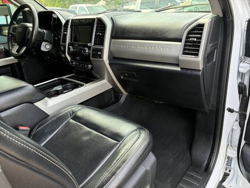 Used 2019 Ford F250 Lariat w/ Tow Technology Bundle AWD/4WD image 16
