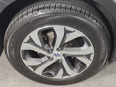Used 2020 Subaru Outback Touring XT image 9