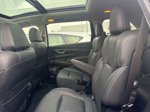 Certified 2024 Subaru Ascent Limited w/ Technology Package image 20