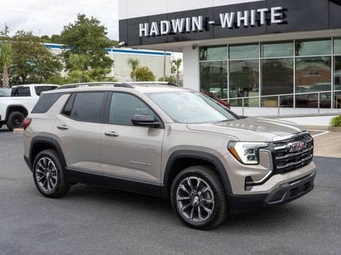 New 2026 GMC Terrain Elevation w/ Elevation Premium Package image 1