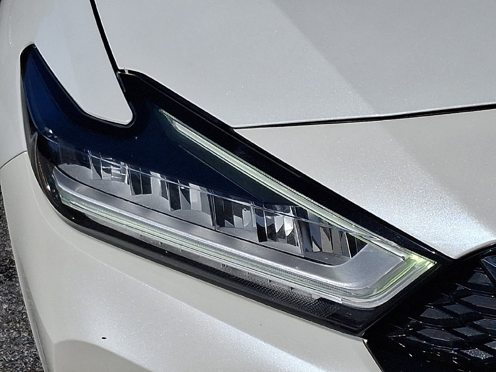 Used 2020 Nissan Maxima 3.5 SL w/ Floor Mat Group FWD image 9