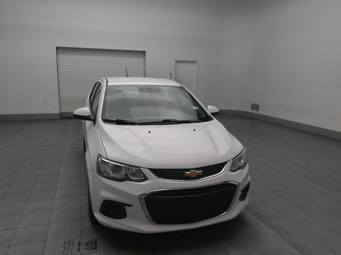 Used 2020 Chevrolet Sonic LT image 14