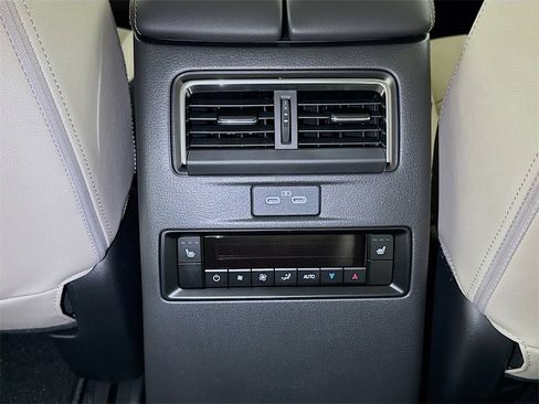 New 2026 MAZDA CX-70 3.3 Turbo w/ Preferred Package image 14