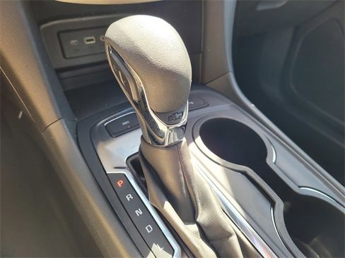 Used 2023 Chevrolet Equinox LT w/ Driver Convenience Package image 22