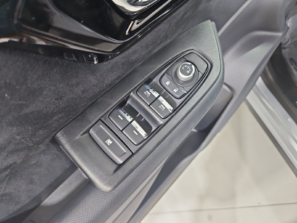 New 2026 Subaru Forester Touring AWD/4WD image 11