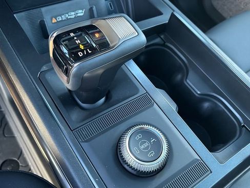 New 2025 GMC Hummer EV 2X image 18