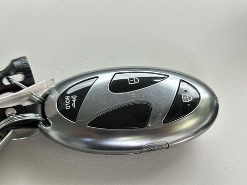Used 2025 Hyundai Sonata SEL FWD image 28
