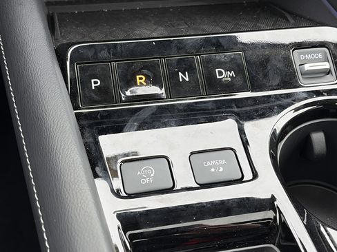 Used 2025 Nissan Murano SL image 34