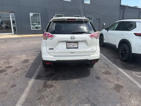 Used 2016 Nissan Rogue SV FWD image 4