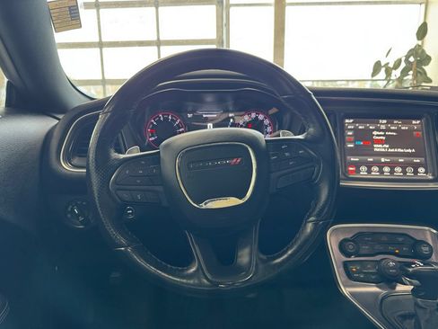 Used 2018 Dodge Challenger GT w/ Blacktop Package AWD/4WD image 25