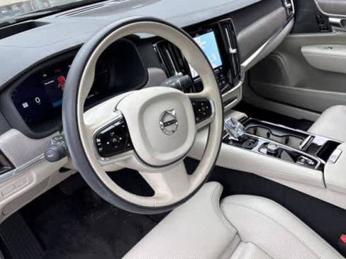 Used 2024 Volvo S90 T8 Ultimate AWD/4WD image 7