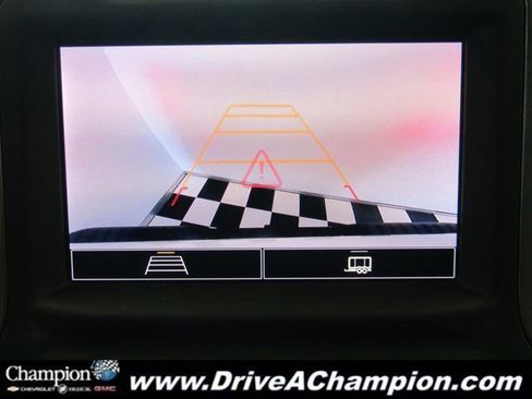 Used 2024 Chevrolet Silverado 2500 Custom w/ Custom Value Package image 7