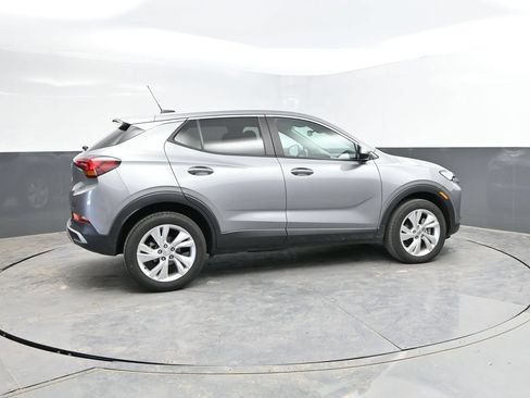 Used 2025 Buick Encore GX Preferred AWD/4WD image 11