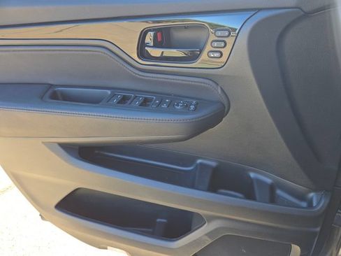 Used 2023 Honda Odyssey Elite image 16