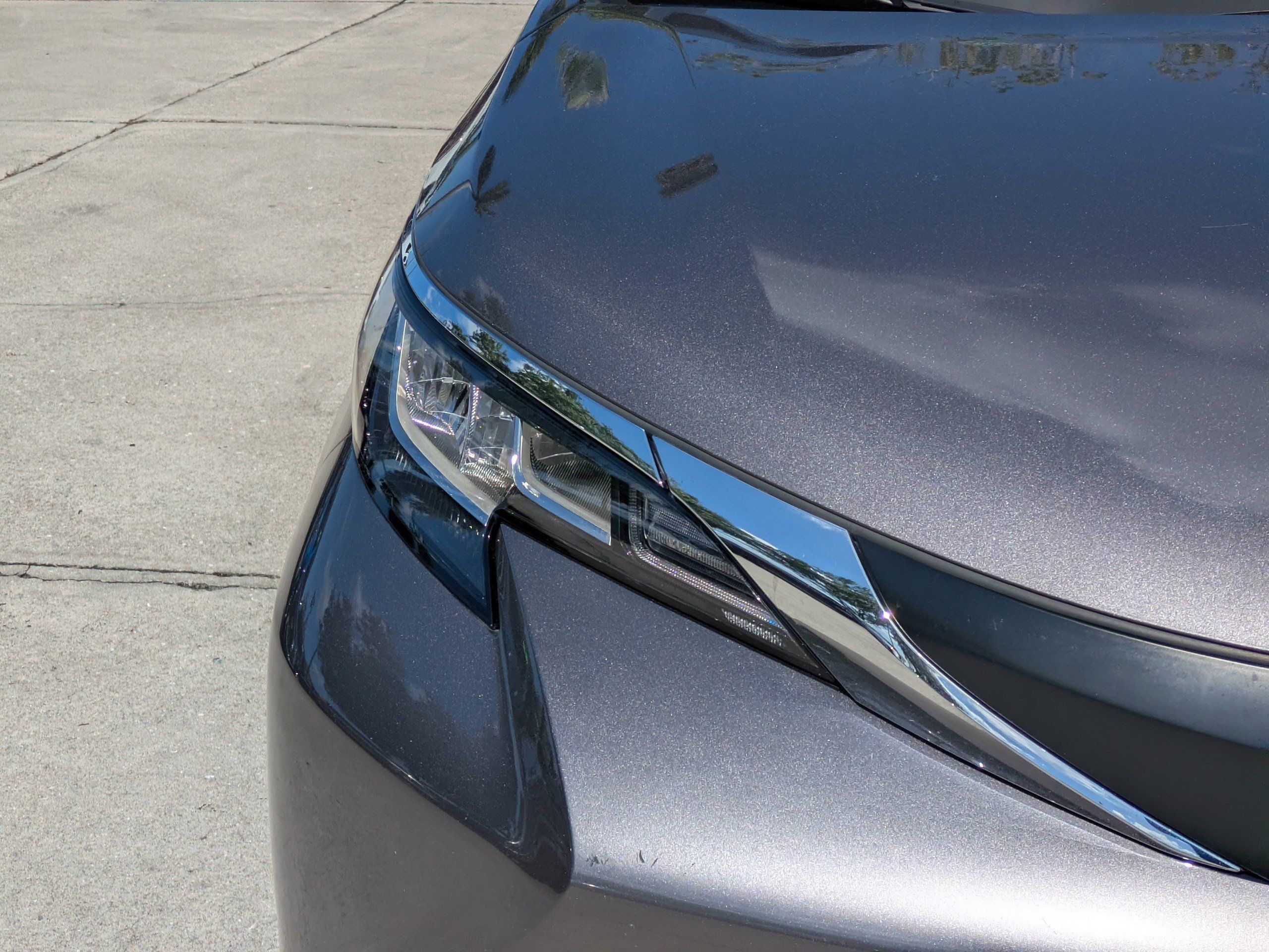 Used 2022 Toyota Sienna XLE AWD/4WD image 9