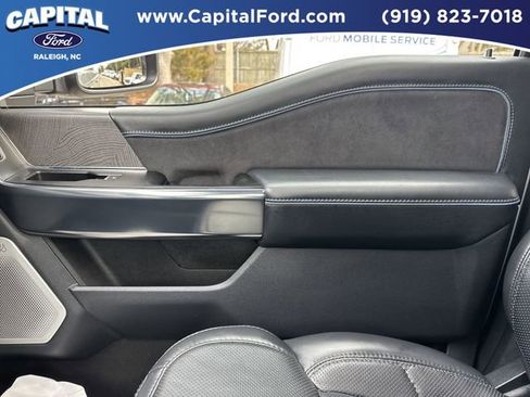 Certified 2025 Ford F250 Platinum image 28