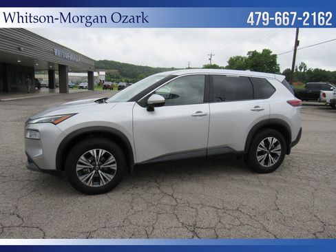 Used 2022 Nissan Rogue SV AWD/4WD image 6