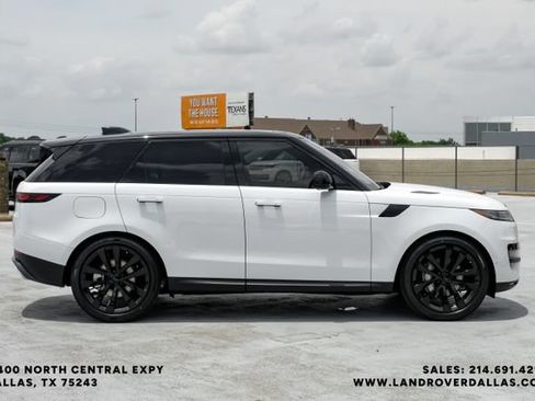 New 2026 Land Rover Range Rover Sport SE AWD/4WD image 7