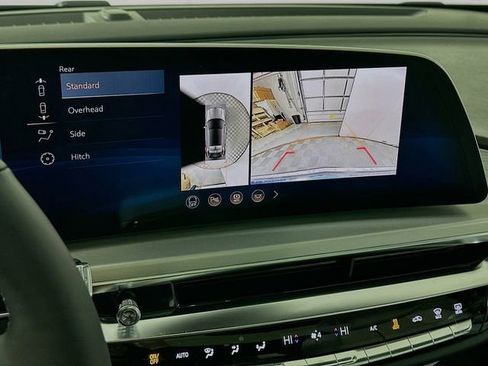 New 2026 Cadillac Lyriq Premium Luxury AWD/4WD image 14