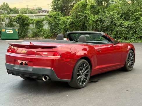 Used 2015 Chevrolet Camaro LT RWD image 17