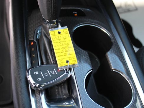 Used 2017 Chevrolet Malibu LT w/ Leather Package image 27