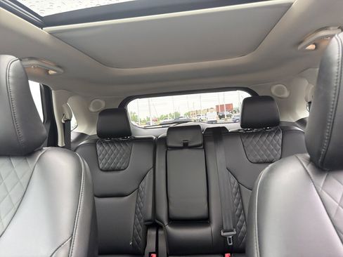 Used 2023 Ford Edge Titanium w/ Class II Trailer Tow Package AWD/4WD image 44