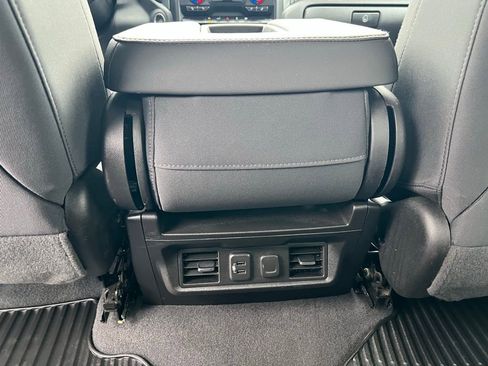 Used 2019 Chevrolet Silverado 1500 LT w/ All-Star Edition image 23