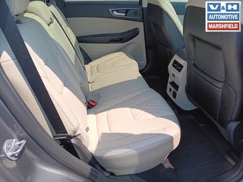 Used 2024 Ford Edge Titanium w/ Equipment Group 301A AWD/4WD image 32