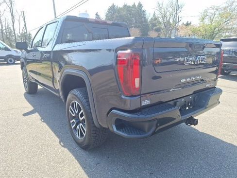 Used 2023 GMC Sierra 1500 AT4X image 5