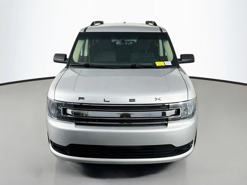 Used 2019 Ford Flex SE FWD image 2