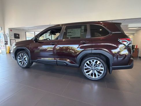 New 2026 Subaru Forester Touring AWD/4WD image 4